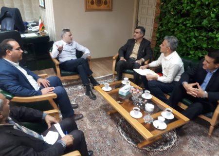 نشست فرماندار  امیدیه با رئیس سازمان مدیریت و برنامه ریزی استان خوزستان در خصوص اعتبارات سال۹۹، و پروژه های نیمه تمام شهرستان امیدیه برگزار شد