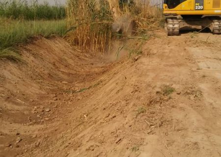 اجرای ۷۰ کیلومتر عملیات لایروبی انهار سنتی در شهرستان کارون