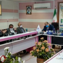 مجلس یک بار برای تمام دوران پس از جنگ، برای خرمشهر و آبادان تصمیم جزیره ای و انقلابی بگیرد/آبادان و خرمشهر هنوز متاثر از جنگ و مردم این دو شهرستان منتظر آبادانی ان