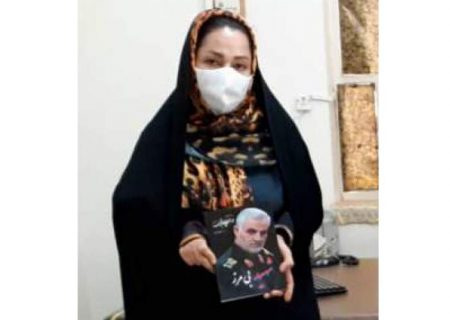 کیان مهر:نویسندگی شبیه شعبده‌بازی است