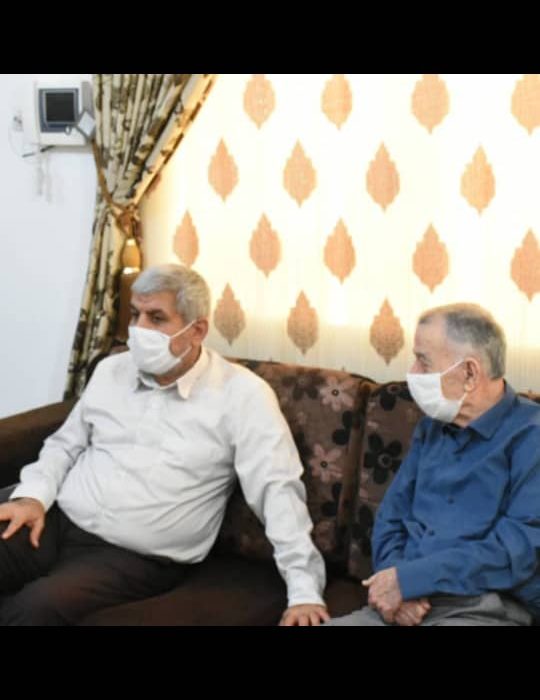 تجلیل نماینده و جمعی از مدیران بهبهان از خبرنگار پیشکسوت جنوب کشور