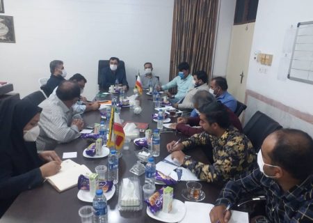 نشست شهردارواعصای شورای اسلامی شهر هندیجان با خبرنگاران و اصحاب رسانه