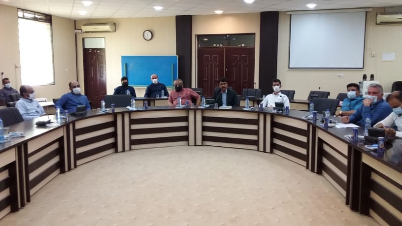 نشست مدیر تعاونهای  شهرستان هندیجان با حبیب آغاجری نماینده شهرستان بندر هندیجان ماهشهروامیدیه درمجلس شورای اسلامی