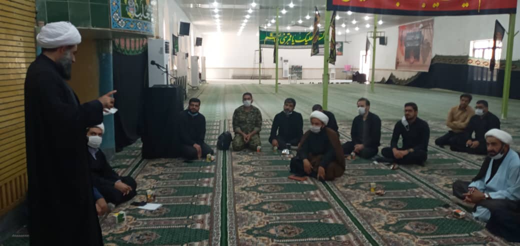 نشست صمیمی امام جمعه شوش با نمایندگان هیئت‌های مذهبی، کانون مداحان، موسسات قرآنی و تشکل‌های مرتبط با سازمان تبلیغات اسلامی