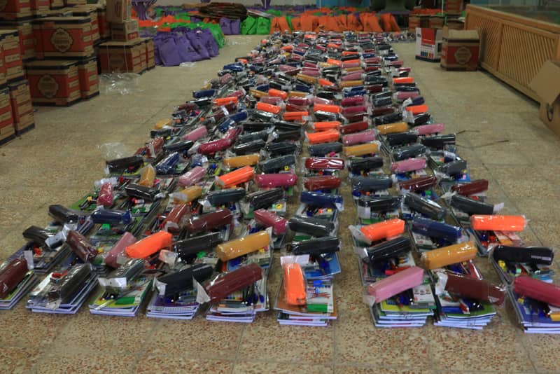 ۵۳۰۰ بسته آموزشی بین دانش آموزان مناطق محروم توزیع شد