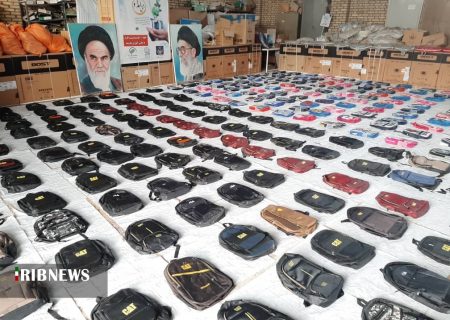 کمک به دانش آموزان مددجو در شوش