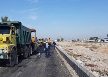 ساماندهی آسفالت چهارراه شوش با همت شهرداری و شورای شهر شوش انجام گرفت