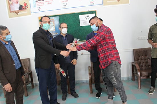 از گروه هنری-ورزشی آکروپل شوش تجلیل شد