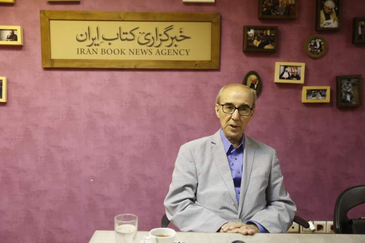 خوزستان امپراتور ایلام و دارای زبان منفرد خوزی بود