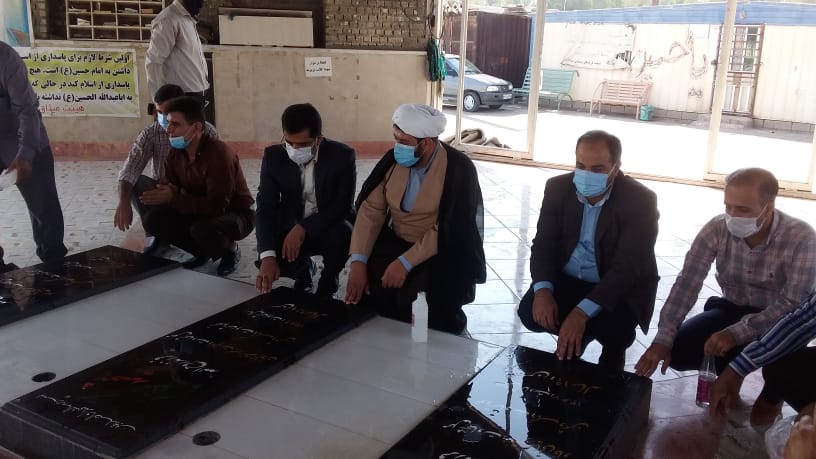 ادای احترام به مقام شامخ شهداء گمنام توسط مسئولین و کارکنان دستگاه قضائی شهرستان هندیجان