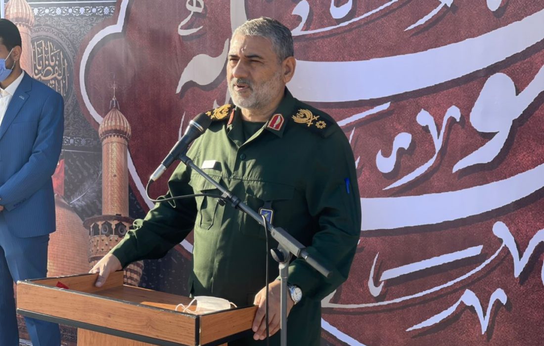 بسیجیان در همه عرصه ها خدمت گزار مردم هستند/۲۰۰۰ بسته حمایتی هدیه به نیازمندان خوزستان