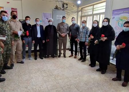 تجلیل بسیجیان شوش از مدافعان سلامت و خانواده های شهدا