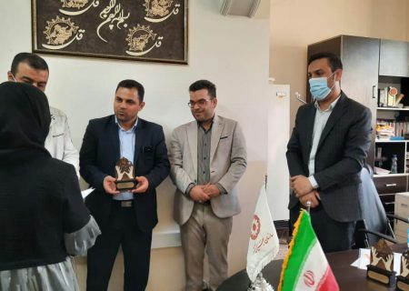 اهدای جوایز برگزیدگان مسابقه مجازی به مناسبت هفته جهانی معلولین با موضوع ناشنوا