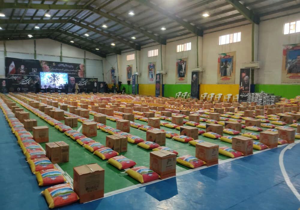 توزیع ۶۳۰ هزار بسته معیشتی خدمتی مومنانه از سوی بسیج سازندگی در سال ۱۴۰۰