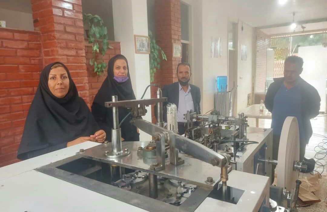 افتتاح دستگاه تولید لیوان یکبار مصرف در گتوند