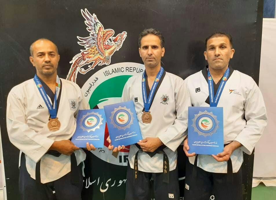 تیم پومسه تکواندو خوزستان سکوی سومی تیمی لیگ برتر را از آن خود کرد