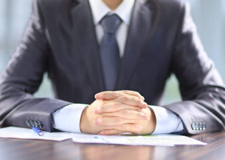 تاثیر مدیران ارشد شوشی در استان بر حوزه تحت اختیار آنها در شهر زادگاهشان چیست ؟
