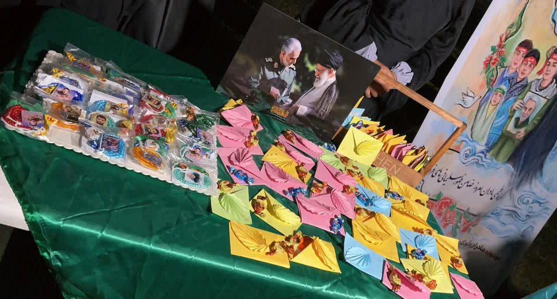 مجموعه فرهنگی دختران آفتاب، دختران حاج قاسم و مهدی یاوران شوش یک روز شاد را به کودکان و نوجوانان این شهرستان اهدا کردند